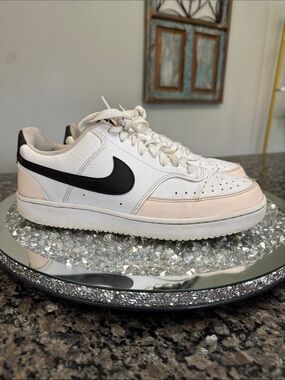 Nike court vision leather Low-Top Sneakers 10.5